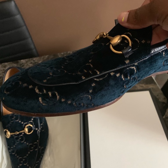 Gucci mens horsbit  loafers size 38 worn once main image 4